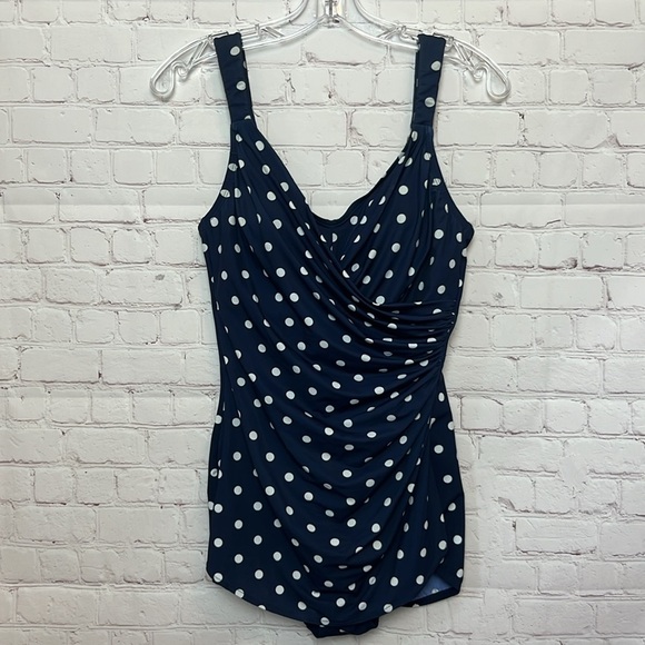 Lands' End SlenderSuit Skirted One Piece Swimsuit - Picture 4 of 16